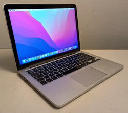 Macbook Pro 13 Zoll (Anfang 2015) Retina | 2,7 GHz i5, 8 GB RAM, 256 GB SSD | Refurb