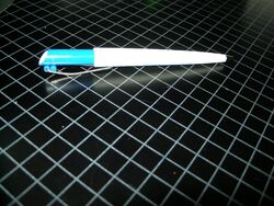 1 x Kugelschreiber  weiß  Kunststoff, Design, Großraummine UMA neu Werbung
