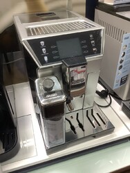 ECAM 550.85.MS PRIMADONNA CLASS silber Kaffeevollautomat - Wie neu 1#1907497