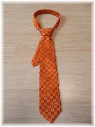 Mark 7 * tolle Krawatte aus Seide * Motiv: Karos / Quadrate * 8,5 cm Breite