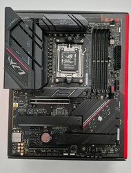 ASUS ROG Strix B650E-F Gaming WiFi AM5 ATX AMD Ryzen Mainboard