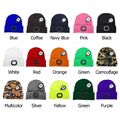USB-aufladbare LED-Licht-Wintermütze, warme Strickmütze mit Beanie, unisex