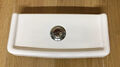 WC-Zisternendeckel = markenlose, aufstehende Vorderkante. Weiß 367x170 mm, L-1689