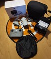 DJI Mini 2 Fly More Combo - sehr gut, Landepad, Gestell & Brandschutztasche