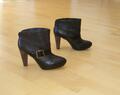 schicke Unisa High Heel Stiefeletten Gr. 39 (eher Gr. 38 1/2) Echtleder  - NEU