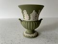 Wedgwood grün/weiß Jaspisgeschirr kleine Vase/Urne 9 cm hoch Top Zustand