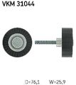 SKF Umlenk-/Führungsrolle, Keilrippenriemen Mitte, Oben, Rechts u.a. für AUDI