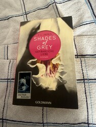 Shades of Grey 02. Gefährliche Liebe von E L James (2012, Taschenbuch)