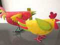 2x Vogel Vögel Metall Deko Figur stehend mehrfarbig bunt Landhaus Ostern Deko