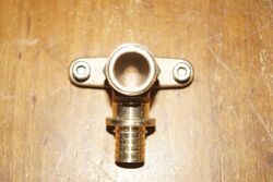 Rehau Wandwinkel 16 x 1/2"  Übergang Fitting Verschraubung Wandscheibe  2 Loch