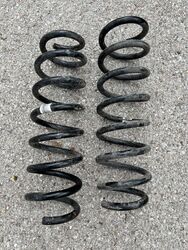 2X BMW Orig. FAHRWERKSFEDERN VORNE PASSEND FÜR BMW 5 LINKS+RECHTS