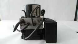 DP-20 * Mercedes W204 C-Klasse ABS ESP Hydraulikblock - A2044312012 A2049012500
