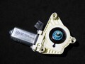 Mercedes Benz B W245 Tür Fensterhebermotor vorne links A1698204342