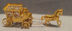 Vergoldete Kutsche mit Pferd mit Swarovski-Kristallen TOP Zustand ca 12 cm 