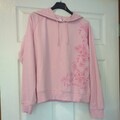Kapuzenpullover  in Rosa mit Blumenmuster Gr. 36/38
