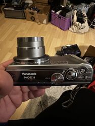 Panasonic LUMIX DMC-TZ18/DMC-ZS8 14,1 MP Digitalkamera - Silber