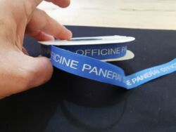 OFFICINE PANERAI HÄNDLER BLAUES BAND ROLLE * sehr selten bedruckt blaues Geschenkband*
