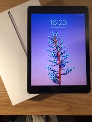 -Wie Neu- Apple iPad 9. Gen Modell 2021, 64GB, Wi-Fi, Schwarz-Spacegrau