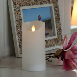 LED Echtwachs Kerze mit beweglicher Flamme Rustik-Optik H: 15cm Timer weiß