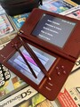 Nintendo DSi XL Bordeauxrot Handheld-Spielkonsole PAL mit Spielesammlung, Tetris