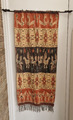 Wandhänge Ikat Textil Indonesien Holzplatte Holz handgeschnitzte Halterung