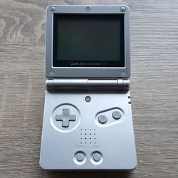 Nintendo Gameboy Advance SP Konsole Silber Platin Handheld (ohne Ladekabel)