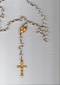 Perlenkette mit Kreuzanhänger, Kunstperlen, Top