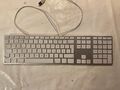 Apple Magic Keyboard mit Ziffernblock - Deutsch (MQ052D/A)