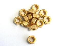 Sechskantmuttern M2 - M8 , auch M3,5 und M7 Messing , DIN 934 , Muttern