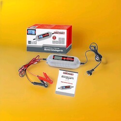 r.d.i KRAFTPAKET Batterieladegerät 6V/12V-4A mit Batterietester 6 Programme