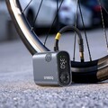 Baseus Mini Tragbare Elektronische Luftpumpe, 150PSI Akku,Fahrradpumpe Notlicht