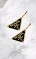 orecchini usati triangolo prada colore oro nero Reworked Prada earring triangle