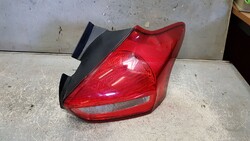 Heckleuchte Rücklicht Hinten Rechts Limo 5-Türer 14-18 Ford DYB Focus 1.0