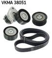 SKF VKMA 38051 Keilrippenriemensatz passend für MERCEDES-BENZ SLK (R172)