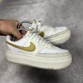 Sneaker Nike weiß gold Damen W Court Vision Alta Sneaker Size 40