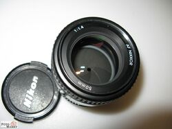 Nikon AF Nikkor 50 mm 1:1,4 Objektiv f. FX / DX-Sensor D810, D610, D750, D7500  