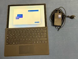 Microsoft Surface Pro 7 – Modell 1866 – Intel Core i5 / 8 GB RAM / 256 GB SSD