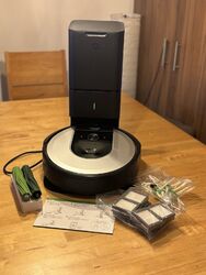 iRobot Roomba i7+, Saugroboter mit Absaugstation + umfangreichen Zubehörset