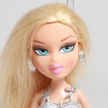 2008 MGA Bratz Cloe NIGHTY-NITE Fashion Doll Standard Body