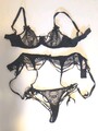 Agent Provocateur Tanya Set 75B BH & Suspender (String Größe 3) €270 Top Zustand