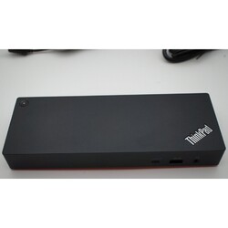 Lenovo Thunderbolt 4 Dock 40B0 135W - 8K / Quad 4K, USB-C, USB 3.0 LAN Audio