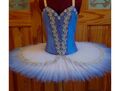 Klassisches Ballett Tutu mit professionellem Mieder und Swarovski Kristallen 