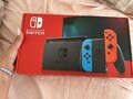 Nintendo Switch Konsole mit Joy-Con - Neon-Rot/Neon-Blau/Grau