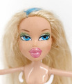 Bratz Cloe Doll Blonde Hair Blue Streak MGA