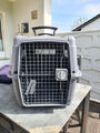 Hundebox M/L gebraucht, Kunststoff, mit Zubehör, Autotransportbox für einen Hund