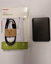 Externe Festplatte 2.5' 1TB Toshiba Canvio Basics HDTB510EK3AA fast neu Rechnung