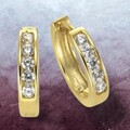 333 Gold Creole mit Zirkonias 1,4 cm 8 Karat