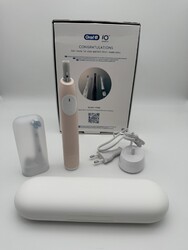 Oral-B iO Series 2 Elektrische Zahnbürste mit 3 Modi & Reise-Etui – Calm Pink