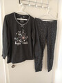 Langer Pyjama mit Tiermotiv und Aufschrift „Happy Friends“