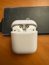 Apple AirPods 2. Generation mit Ladecase - Weiß - Defekt für Bastler
